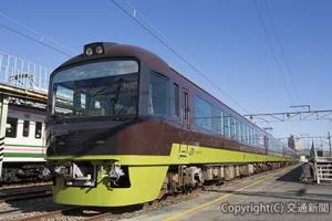 日帰りツアーで房総半島を一周する「やまどり」車両（ＪＲ千葉支社提供）
