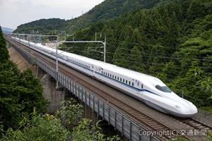 今年中に時速360㌔での速度向上試験を行うＮ７００Ｓの確認試験車（ＪＲ東海提供）