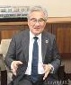 小坂彰洋氏