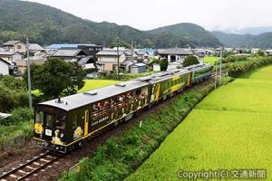 ラストイヤーを迎えたトロッコ列車「志国高知　幕末維新号」　＝土讃線西佐川―佐川間＝