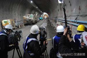 公開された北海道新幹線立岩トンネルのルコツ工区