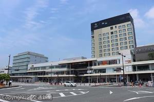 和歌山市駅複合施設「キーノ和歌山」の外観（南海電気鉄道提供）