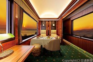 「ＴＷＩＬＩＧＨＴ　ＥＸＰＲＥＳＳ　瑞風」の部屋での食事イメージ（ＪＲ西日本提供）