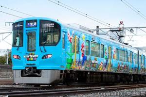 「スーパー・ニンテンドー・ワールド」ラッピング列車（画像提供・ユニバーサル・スタジオ・ジャパン／ⒸNintendo）＝ＪＲ西日本提供＝