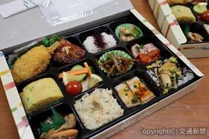 ブランド豚を使ったオリジナル弁当（ＪＲ千葉支社提供）