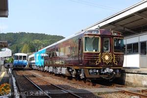 10月からごめん・なはり線で初めて運転される「志国土佐　時代の夜明けのものがたり」＝土讃線窪川駅＝