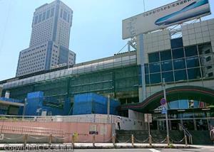 11番線ホームの新設へ向けて、駅舎拡張工事が進む札幌駅北口