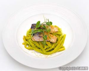 海を感じる味わいの「鯖と小松菜のリングイネ」のイメージ（ＪＲ東日本提供）