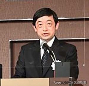 あいさつする中澤委員長（日本鉄道サイバネティクス協議会提供）