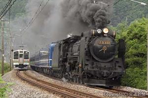 ８月５日から運転を再開するＤ51４９８号機（ＪＲ高崎支社提供）