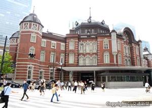 乗車人員は多くの駅で20年度を上回った（写真は東京駅）