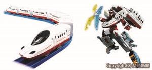 ㊧「いっぱいつなごう　西九州新幹線かもめ」㊨「「シンカリオンＺ　Ｎ７００Ｓソニックニチリン」のイメージ（ⒸＴＯＭＹ　Ⓒプロジェクトシンカリオン・JR-HECWK/超進化研究所Z・TX）