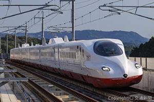 あす開業する西九州新幹線「かもめ」（ＪＲ九州提供）