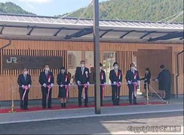 JR全線・全駅舎 : 西日本編(JR東海・JR西日本・JR四国・JR九州) Amazon.co.jp: JR全線・全駅舎: オ-ルカラ- (西日本編(JR東海