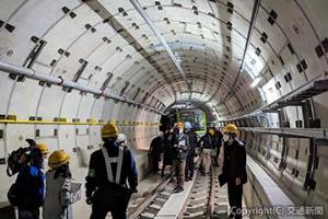 延伸区間のトンネル内