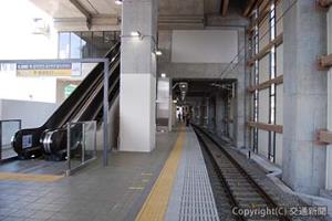 あすから使用開始する名古屋本線上りホーム