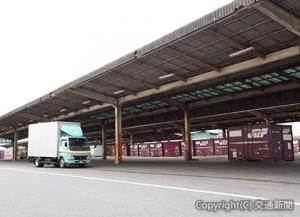 松山貨物駅の積替ステーションの上屋
