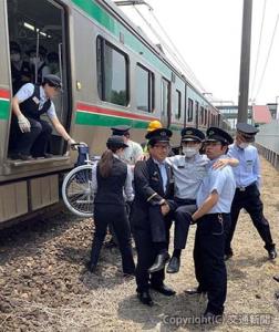 異常時現車訓練を実施した（ＪＲ東北本部提供）