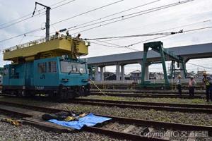 社員の技術力向上を目的に行われた新幹線架線復旧訓練