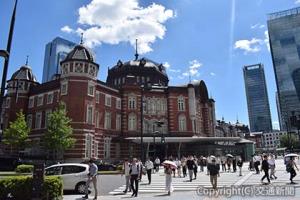 乗車人員は上位１００駅のほぼ全駅で前年度を上回った（写真は東京駅）