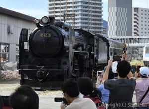 Ｃ62３号機のけん引運転