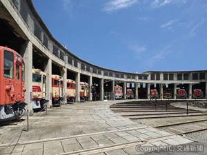 展示会場の一つとなっているのが「津山まなびの鉄道館」＝「森の芸術祭　晴れの国・岡山」実行委員会事務局提供＝