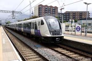 エリザベス・ラインの車両（出典・ロンドン市交通局）＝東京メトロ提供＝