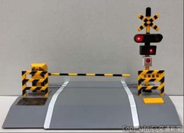 交通新聞 電子版｜日本信号 能登半島の復興支援 模型の「日本信号踏切