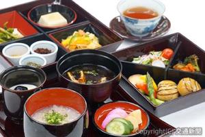 地元の米や野菜を使った体にやさしい精進料理の朝食イメージ（ホテルメトロポリタン盛岡提供）