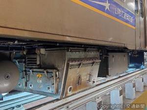 ＩＧＲ７０００系に搭載した軌道材料モニタリング装置（ＪＲ東日本提供）