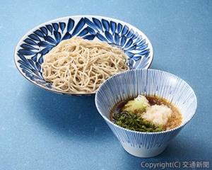 「海苔つけそば」（ＪＲ東日本クロスステーション提供） 