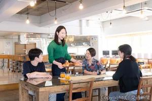 入居者同士の交流や団らんを育むラウンジ（ＬＥＧＩＫＡ提供）