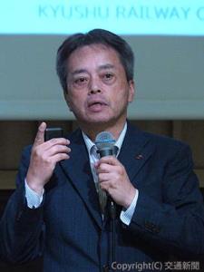 講話する古宮社長
