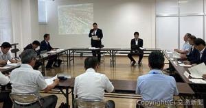 人吉市内で開かれた初会合（ＪＲ九州提供）
