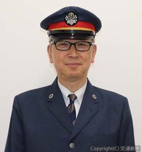 国鉄駅員制服の着用イメージ（JRイン函館提供） 
