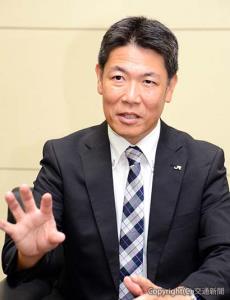 三島 大輔 氏
