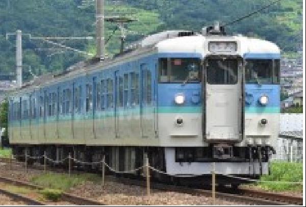 交通新聞 電子版｜しなの鉄道 115系S11編成を「新長野色」に 引退車両