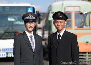 〝二刀流社員〟を目指す人見さん（左）と蒲原さん（両備ホールディングス提供）