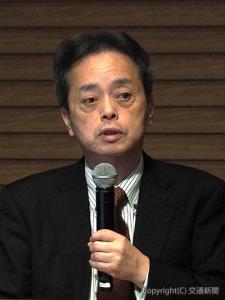 講話する古宮社長