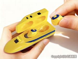 ドクターイエローＴ４編成をモチーフにしたイヤホン（イメージ） ⒸZUIKI Inc.（瑞起提供）