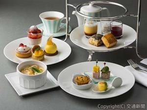 「ホワイトショコラが香るフルーツアフタヌーンティー」のイメージ（東京ステーションホテル提供） 