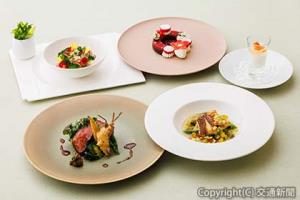 「ふくしまスペシャルディナーコース」（ＨＭ丸の内提供） 