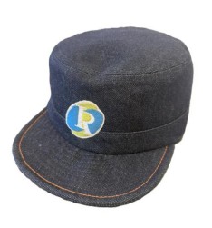 「デニム帽子」のイメージ（井原鉄道提供）