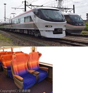 ㊤公開された３８５系量産先行車。奥は３８３系㊦ひ