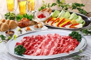 恒例の屋上イベント「スカイガーデン　ＢＢＱ」＝イメージ＝（ＪＲ九州ステーションホテル小倉提供）