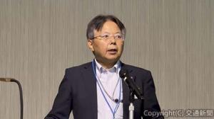あいさつする久保田社長（ＪＲ西日本提供）