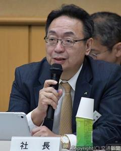あいさつする綿貫社長（JR北海道提供） 