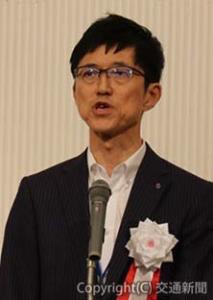 あいさつする山本社長（ＪＲ西日本電気テック提供）