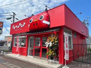 新たな観光交流拠点「アカベコランド会津若松駅前店」をオープン（ＪＲ東日本東北総合サービス提供） 