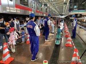 「ミニトレイン」の乗車体験（埼玉高速鉄道提供）